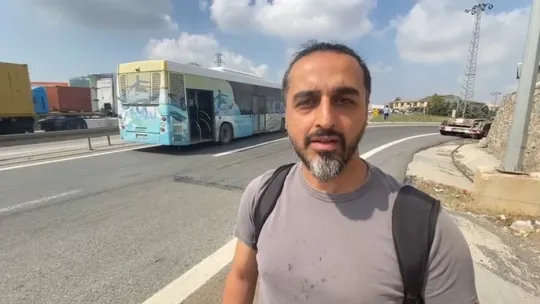 Belediye otobüsünde yangın paniği