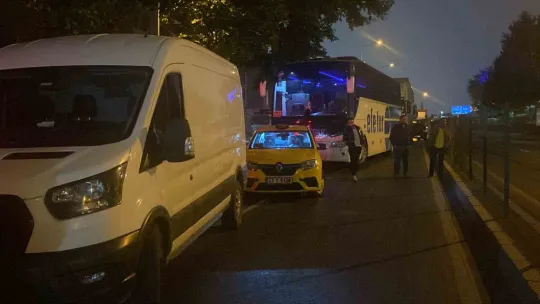 Benzin yüklü tanker kaza yaptı: D-130 kapatıldı, evler tahliye edildi