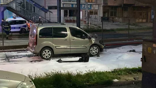 Benzin yüklü tanker kaza yaptı: D-130 kapatıldı, evler tahliye edildi