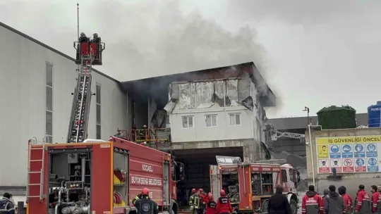 Beton fabrikasında yangın