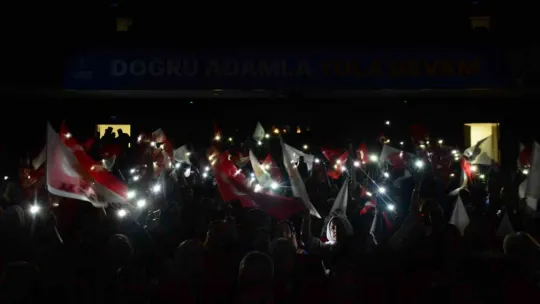 Binali Yıldırım, İmamoğlu ile Yavaş'ı bakın kime benzetti?