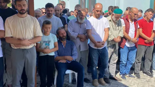 Bir ay önce evlenmişti, trafik kazasında hayatını kaybetti