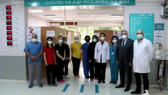 Bir ilin nüfusunun yarısı aşılandı