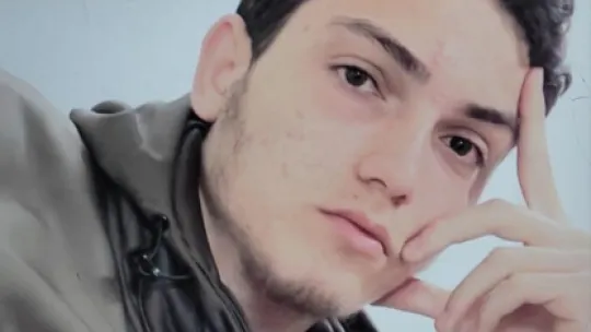 Bir oğlu şehit edilen doktoru İsrail askerleri bilinmeze götürdü