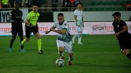 Süper Lig'e bir İstanbul takımı daha yükseldi!