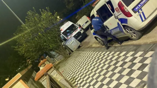 Polise mukavemetten gözaltına alındı