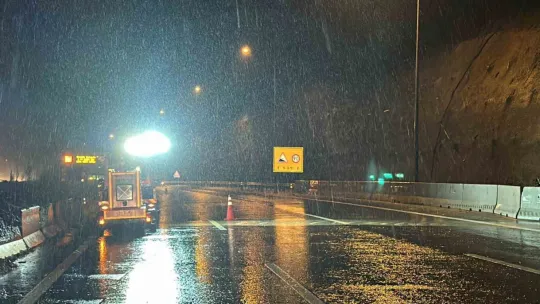 Bolu Dağı Tüneli İstanbul istikameti trafiğe kapatıldı