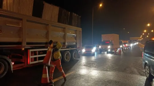 Bolu Dağı Tüneli İstanbul istikameti 14 saat sonra trafiğe açıldı