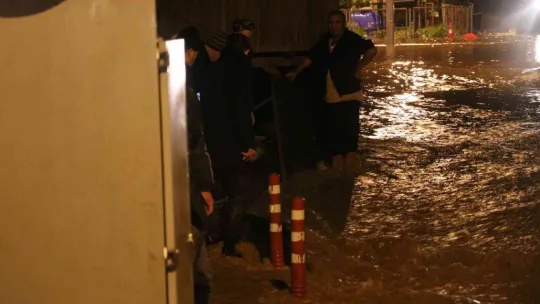 Bir ilçe sular altında kaldı
