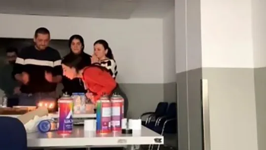 Kocaeli'de ABD menşeli fabrikanın çalışanlarını rehin almıştı, hakim karşısına çıktı