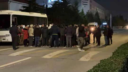 Kocaeli'de ABD menşeli fabrikanın çalışanlarını rehin almıştı, hakim karşısına çıktı