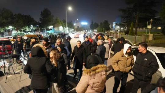 Kocaeli'de ABD menşeli fabrikanın çalışanlarını rehin almıştı, hakim karşısına çıktı