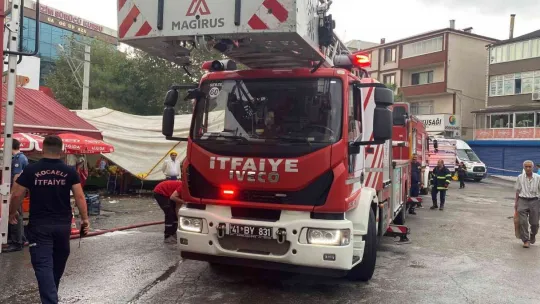 Boş daire alevlere teslim oldu