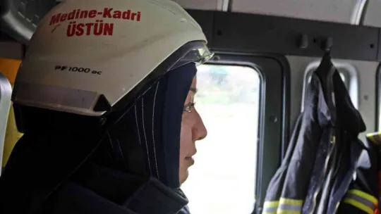 Bu ailedeki herkes 'yangın savar'