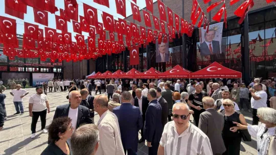 Kocaeli, 41. kez kucaklaştı