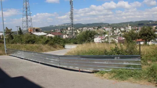 Bu da kaçak yol!