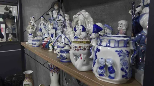 Bu dükkanın her rafı nostalji kokuyor