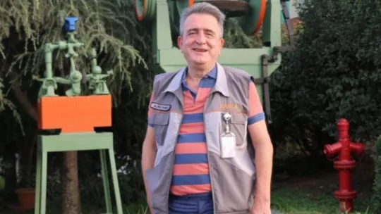 Bu fabrikanın çalışanları spor yapmadan işinin başına geçemiyor