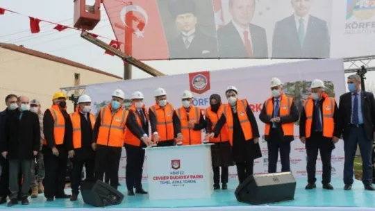 Bu parka İstiklal Marşı'ndaki kelimeler kadar ağaç dikilecek