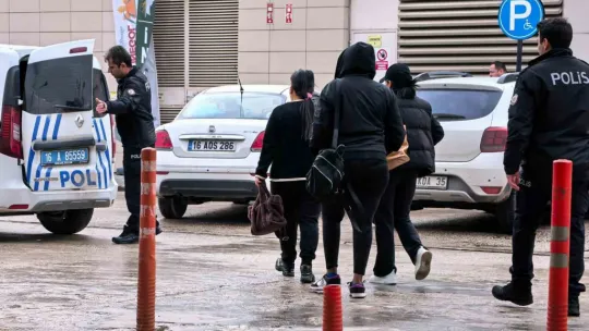 Kaçak masör operasyonu: 3 kişi yakalandı, işletmeye 445 bin TL ceza