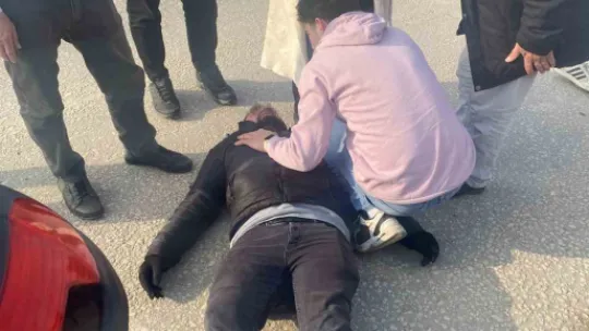 Otomobil elektrikli bisikletle çarpıştı: 1 yaralı