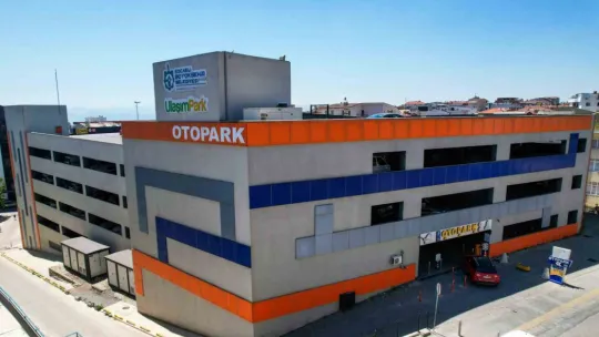 Büyükşehir otoparklarına bakın kaç araç giriş-çıkış yaptı