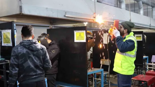 Büyükşehir, teknik personeline kaynakçılıkta ustalık kazandırıyor