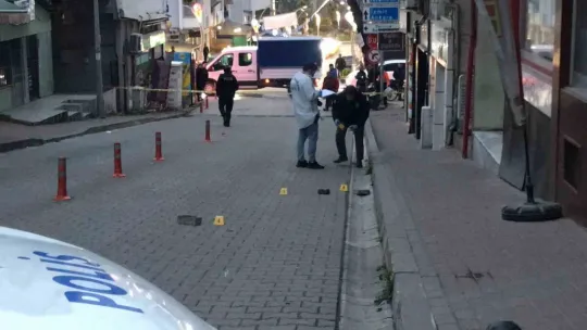 Kocaeli'de cadde ortasında korkunç cinayet!