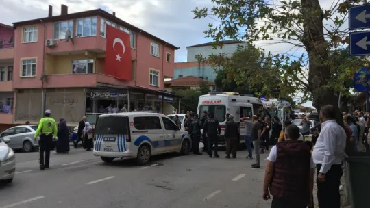 Caddede ortalık karıştı: Yaralılar var