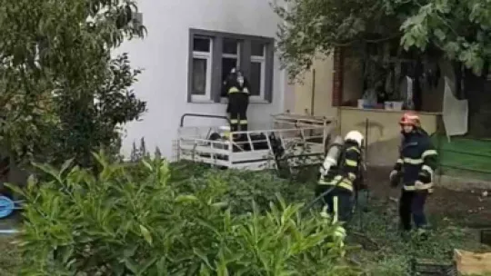 Çakmakla oynayan çocuk evi yaktı