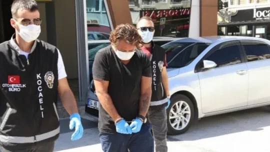 Çaldıkları otomobille yakalanan 2 kişi tutuklandı