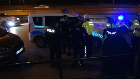 Çalıntı araçla kaçan şahıs kovalamaca sonucu yakalandı