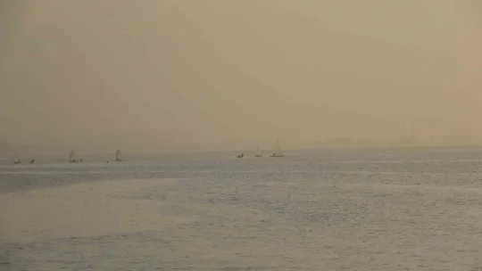 Çanakkale Boğazı transit gemi geçişlerine kapatıldı