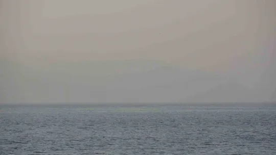 Çanakkale Boğazı transit gemi geçişlerine kapatıldı