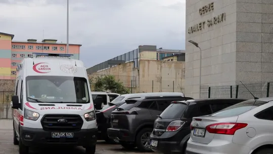 Ayşegül'ün duruşması savaş alanına döndü