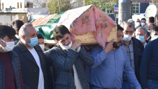 Ayşegül'ün duruşması savaş alanına döndü
