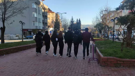 4,5 büyüklüğünde deprem