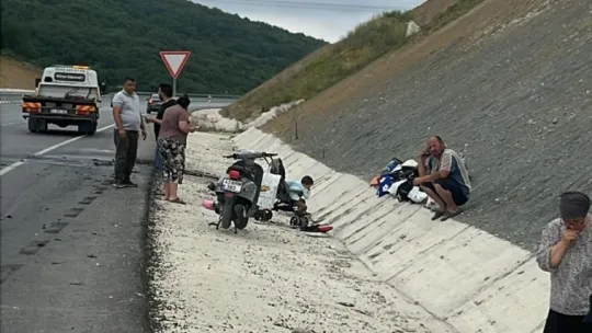 Çaresizce araçlarının yanmasını izlediler