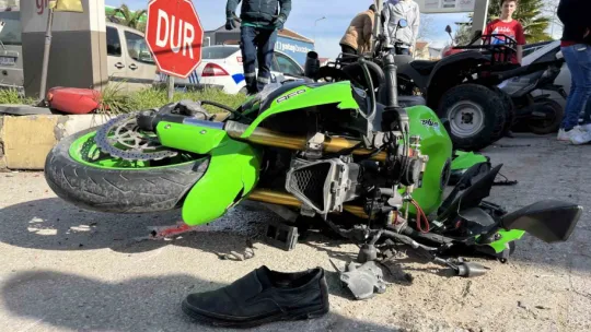 Çarptığı yaya öldü, motosikletli ise ağır yaralandı