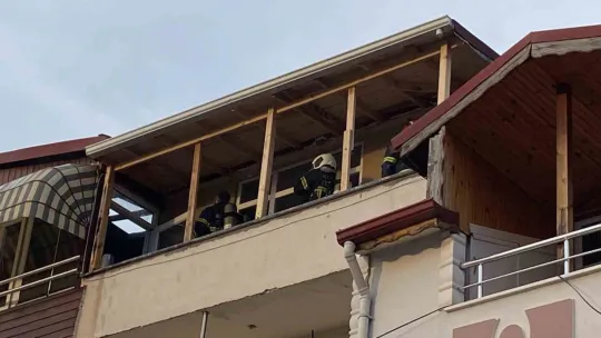 Derince'de mahalleli sokağa döküldü