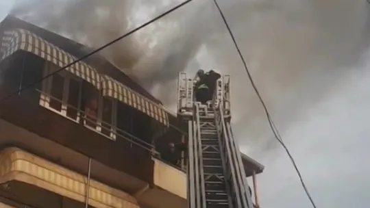 Derince'de mahalleli sokağa döküldü