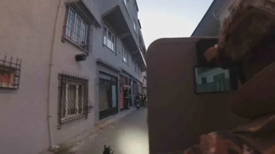 Çatılarda kovaladılar, helikopter destekli dev operasyon