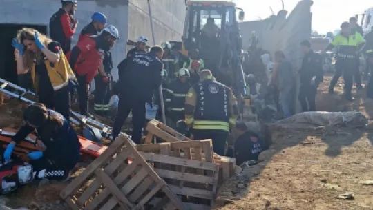 İşçi İnşaat alanında toprak altında kaldı