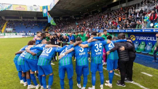 Çaykur Rizespor, Spor Toto Süper Lig'e yükseldi