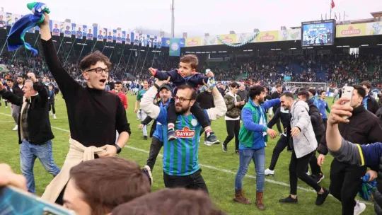 Çaykur Rizespor, Spor Toto Süper Lig'e yükseldi