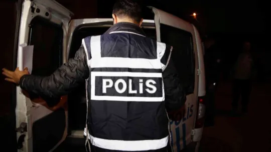 Çeşitli suçlardan hapis cezası ile aranan 11 şahıs yakalandı