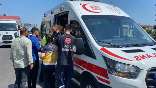 Cezaevi mahkum aracının da karıştığı zincirleme kazada 4 yaralı