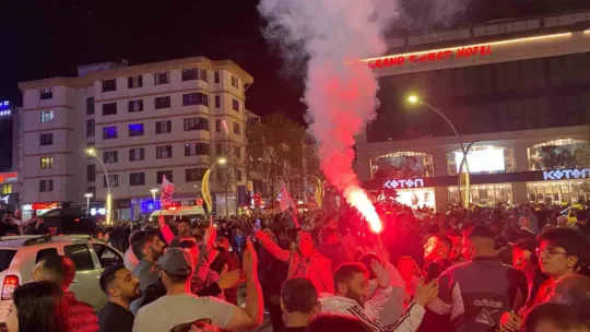CHP'li Mehmet Gürel, Yalova Belediye Başkanlığı'na seçildi
