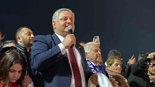 CHP'li Mehmet Gürel, Yalova Belediye Başkanlığı'na seçildi