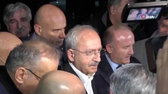 CHP lideri Kılıçdaroğlu, Akşener'i hastanede ziyaret etti